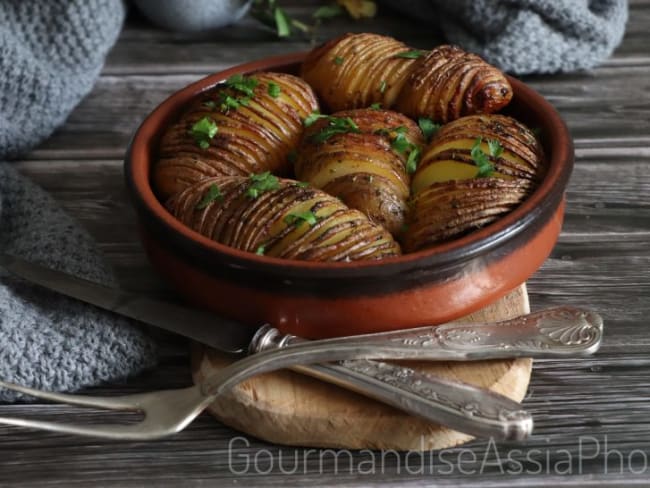 Pommes de terre rôties à la suédoise ou hasselback
