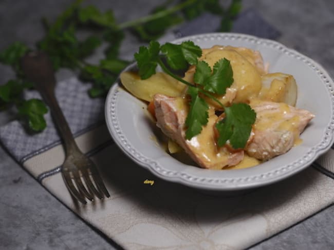 Blanquette de saumon et St-Jacques à la bisque