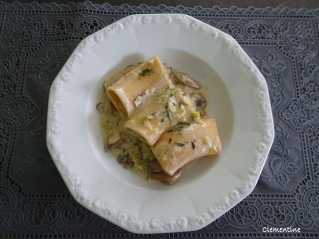 Pâtes aux champignons et poireaux