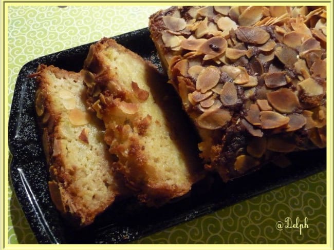 Cake aux pommes et aux amandes