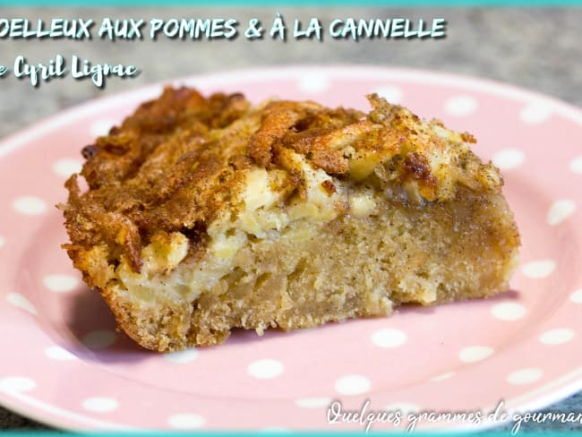 Moelleux aux pommes et à la cannelle de Cyril Lignac