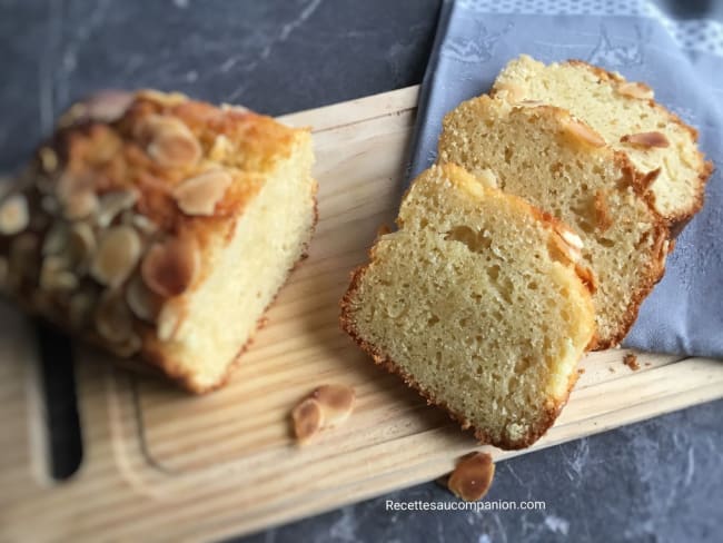 Cake aux amandes ultra moelleux