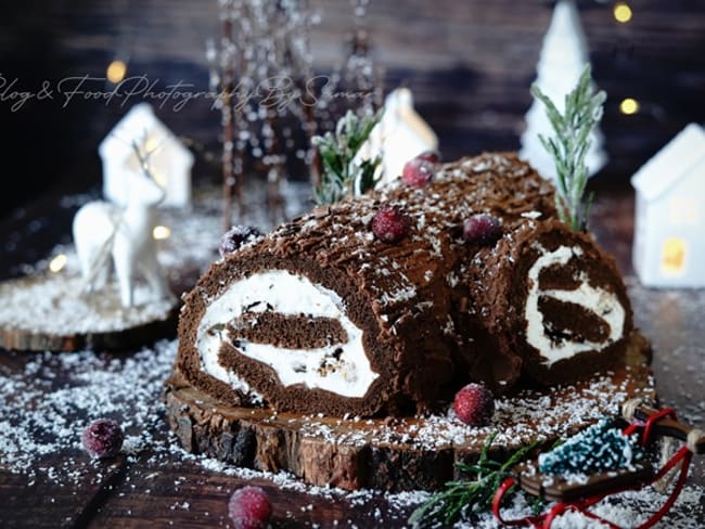 Bûche de noël traditionnelle au chocolat