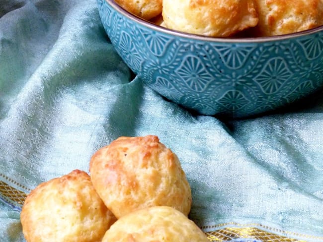 Gougères à la truffe pour noël