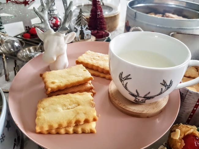 Biscuits de Noël aux amandes entières