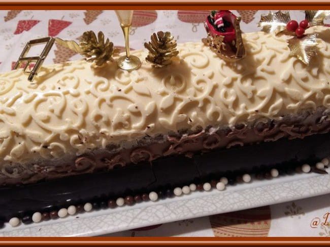 Bûche de noël aux 3 chocolats