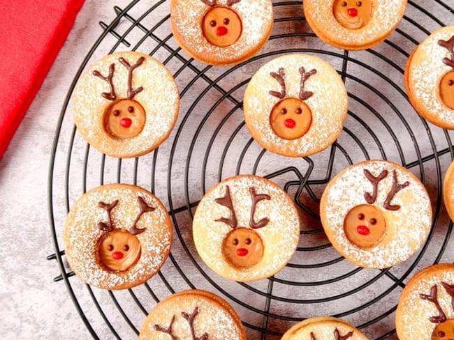 Sablés Rennes fourrés à la pâte de spéculoos