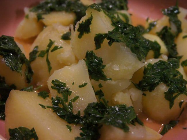 Pommes de terre vapeur au beurre persillé