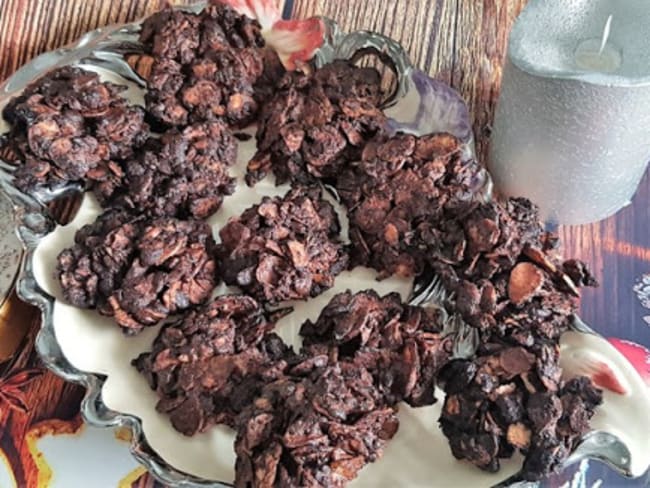 Biscuits au chocolat noir et aux amandes Schatzy