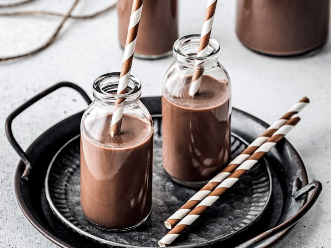 Lait d'amande au chocolat fait maison