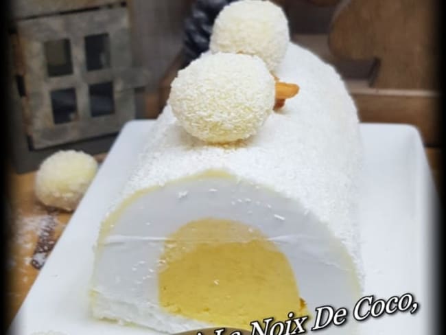 Bûche Glacée à La Noix De Coco, Passion et Mangue