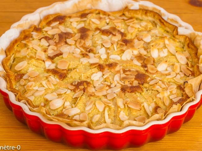 Tarte aux poires, chocolat et crème d'amandes