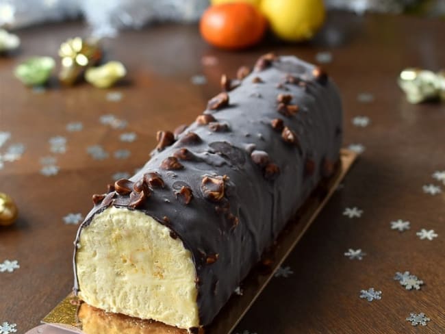 Bûche de noël glacée au citron, cardamome, verveine et un peu de clémentine