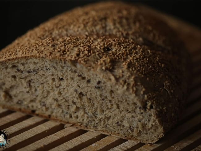 Pain au levain céréales et graines de sésame