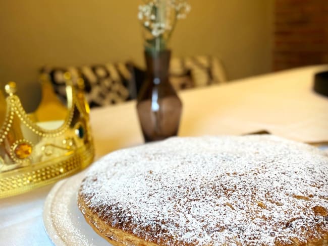 Galette des rois traditionnelle à la frangipane