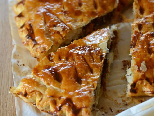 Galette des rois à la noisette et pralinoise pour l'épiphanie