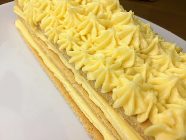 Bûche citron façon mille feuille