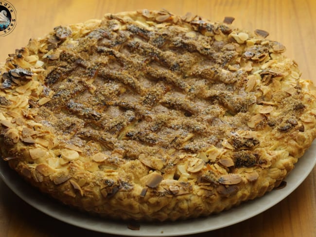 Galette des rois tressée amandes, chocolat et pralin