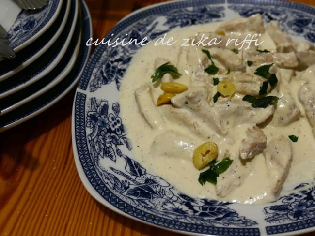 AIGUILLETTES DE POULET SAUCE A LA CREME- CUISINE FACILE ET RAPIDE