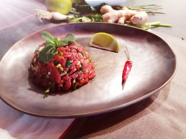 Tartare de bœuf légèrement épicé aux saveurs Thaï