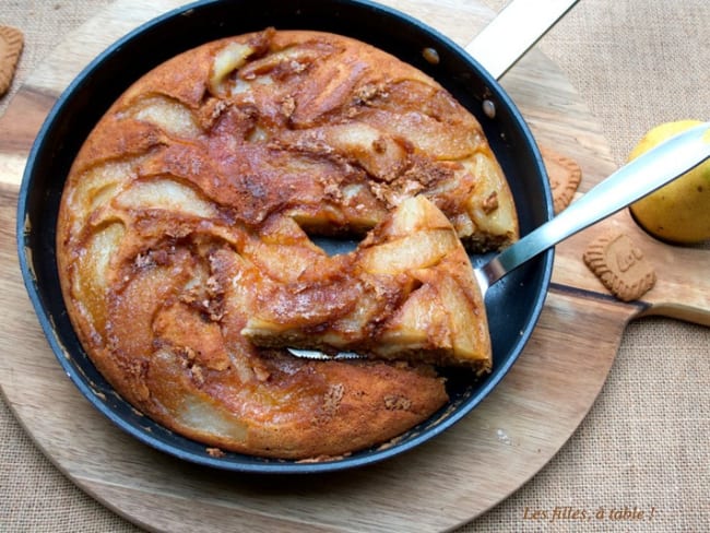 Gâteau aux poires et spéculoos