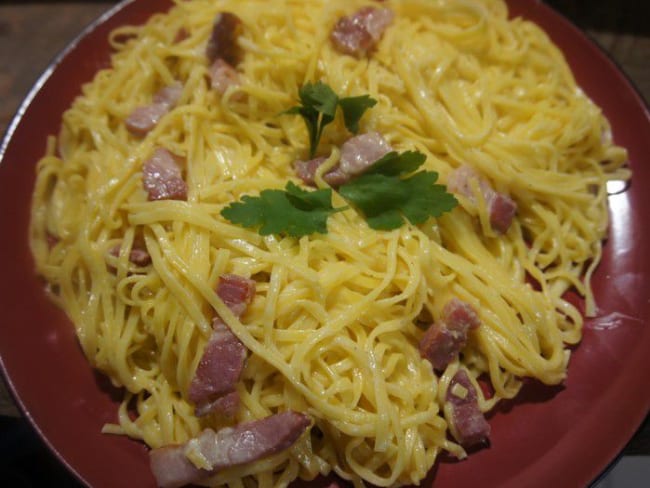 Tagliolini carbonara - Tagliatelles fine italienne alla carbonara