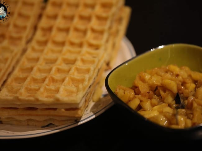 Gaufres moelleuses au rhum et pommes aux épices