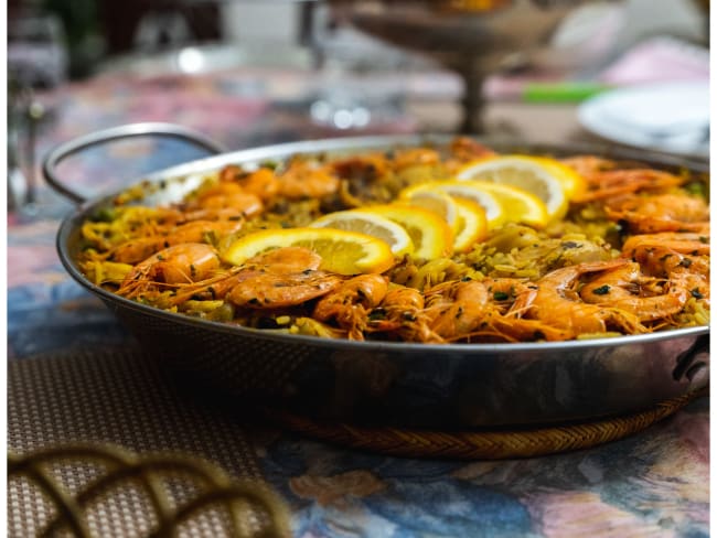 Paella facile au poulet et aux fruits de mer