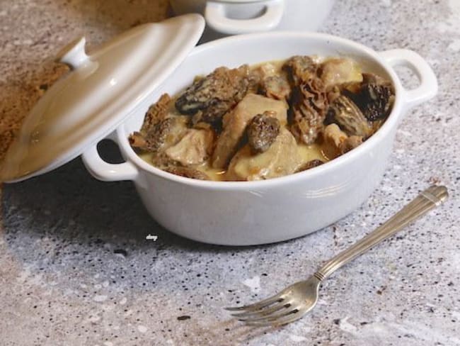 Blanquette de veau (tendron et épaule) aux morilles