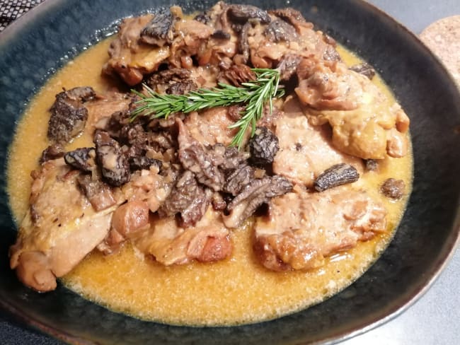 Poulet sauce Monbazillac et morilles