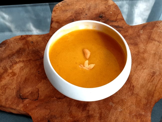 Velouté de Carottes et Noix de Cajou