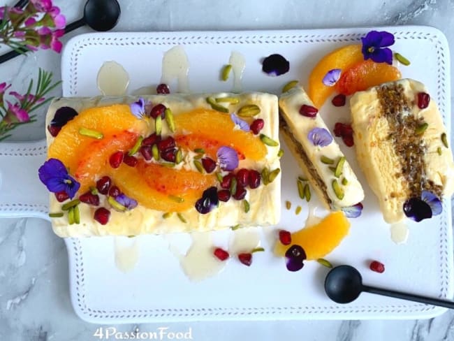 Semifreddo à la fleur d’oranger, miel et baklava aux noix et pistaches