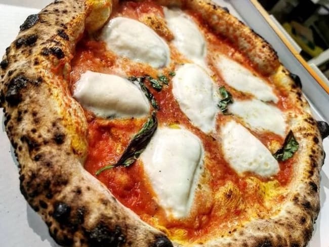 Pizza Margherita Maison : la vraie Pizza Napolitaine 