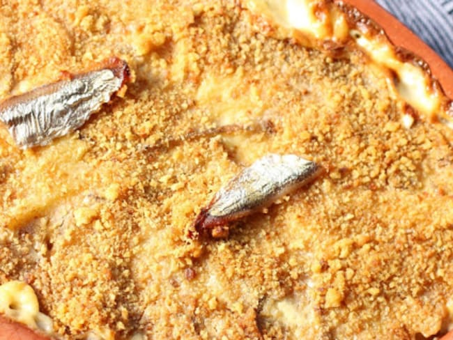 La tentation de Jansson : un gratin de pommes de terre suédois à la crème et aux sprats