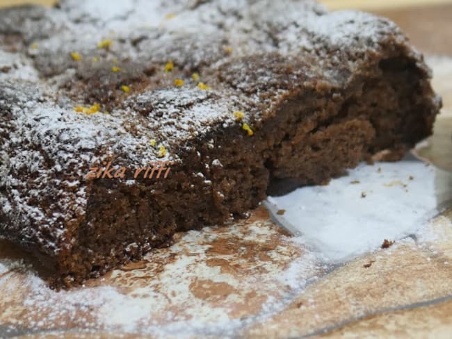 GÂTEAU MOELLEUX BANANES ET CHOCOLAT