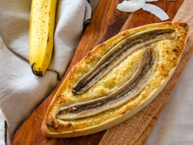 Tarte banane et noix de coco