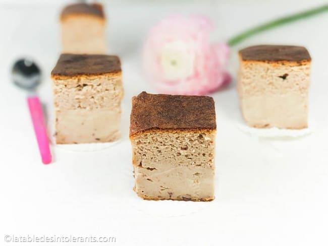 Gâteau magique à la crème de marron sans gluten, sans lactose, avec ou sans sucre