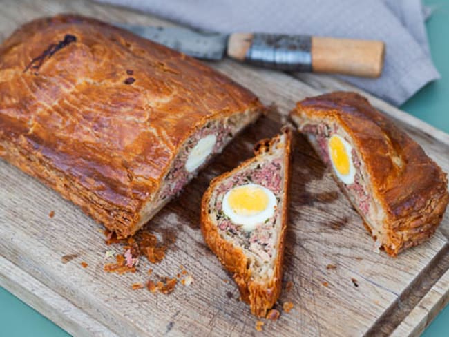 Pâté de Pâques berrichon à la viande de porc et de veau et aux œufs