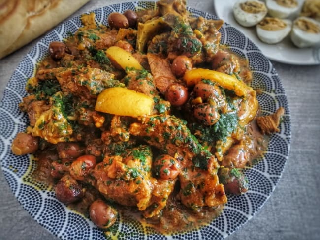 Tajine de Viande aux Olives et Persil