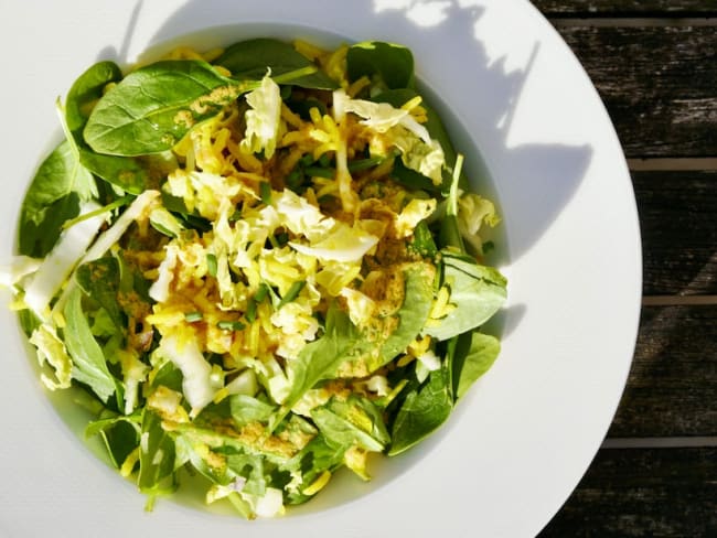 Salade alcalinisante express aux légumes de saison