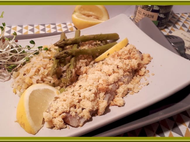 Filets de colin au crumble d’amandes