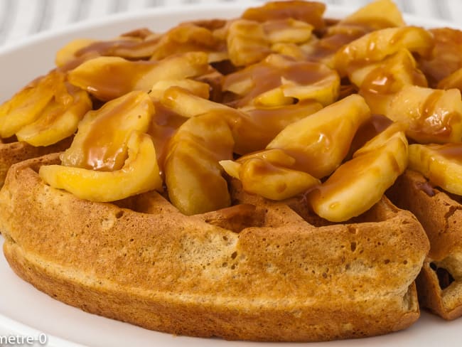 Gaufres aux pommes et au caramel au beurre salé