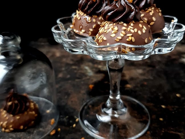 Bonbons chocolat au sellou (cannelle, sésame, amande...)