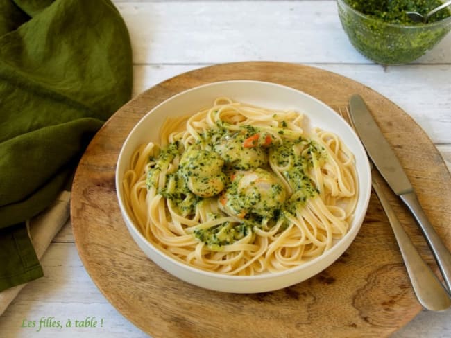 Pâtes aux Saint-Jacques et pesto d’ail des ours