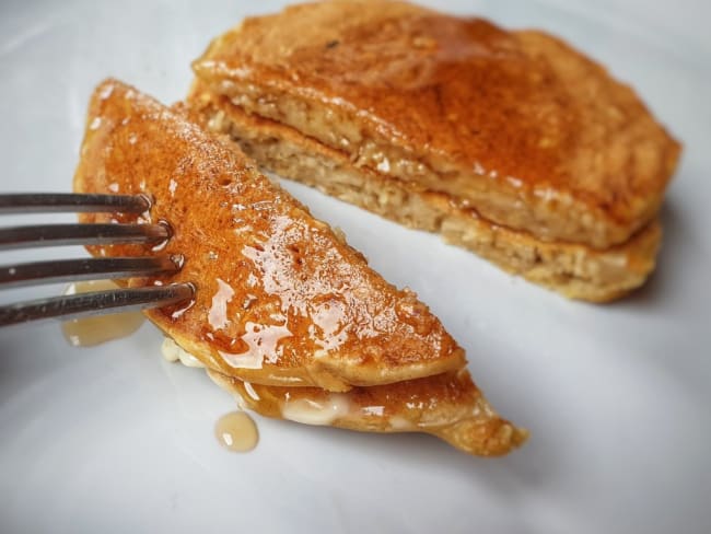 Pancakes healthy aux flocons d’avoine et aux pommes