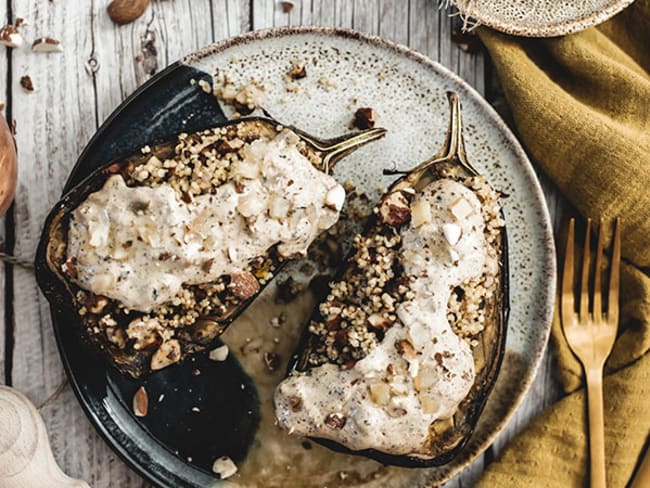 Aubergines farcies quinoa, amandes et citron confit