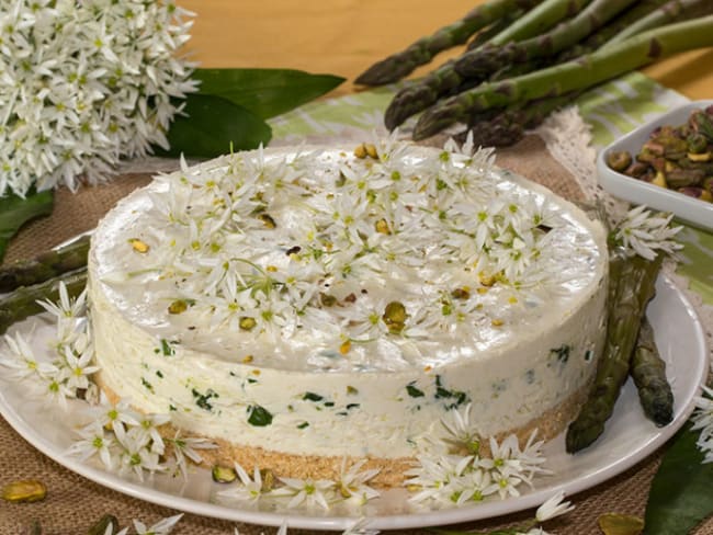 Cheese cake aux asperges et ail des ours (Aspargours)