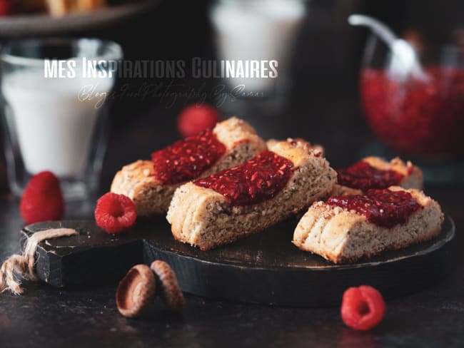 Biscuits sans gluten et sans sucre a la confiture de framboise et chia