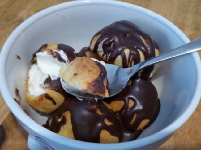 Les choux à la crème façon profiteroles