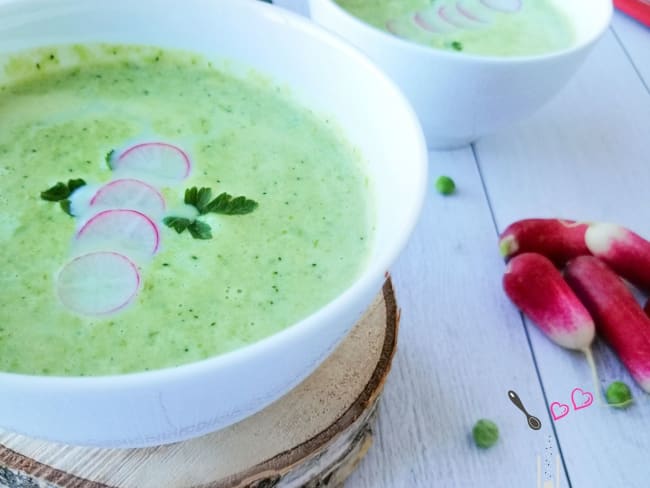 Velouté au brocoli et aux petits pois